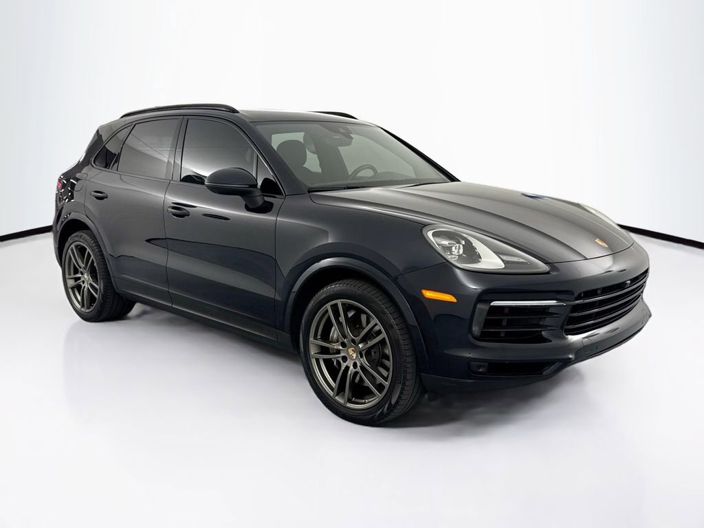 Used 2023 Porsche Cayenne Platinum Edition AWD/4WD image 3