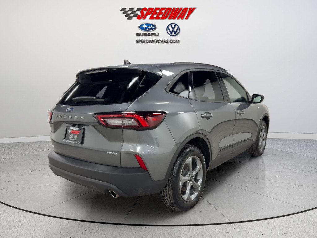Used 2025 Ford Escape ST-Line AWD/4WD image 10