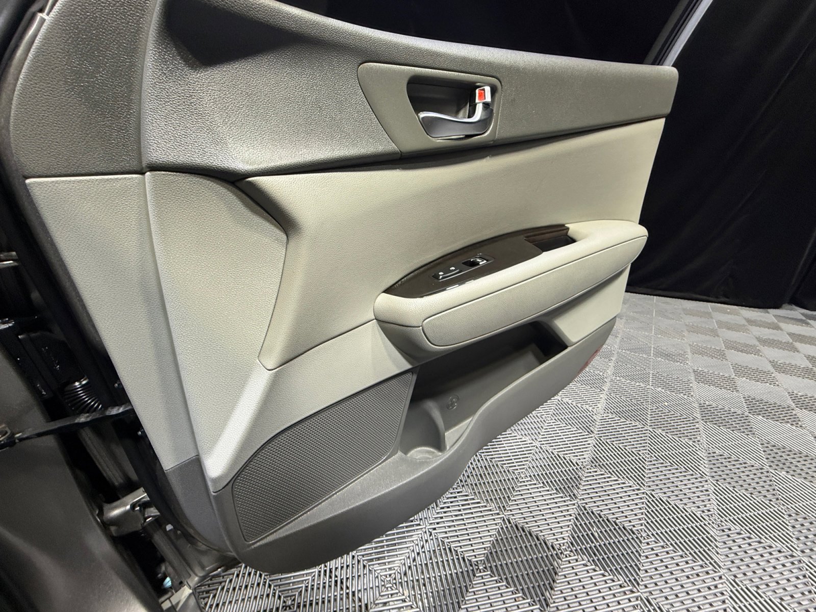 Used 2016 Kia Optima EX w/ Premium Package image 16