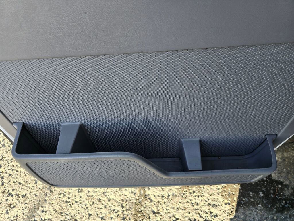 Used 2002 Ford E-250 and Econoline 250 E-250 image 27