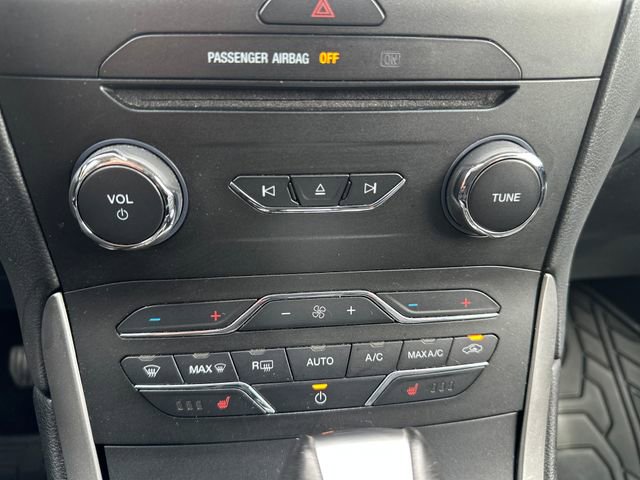 Used 2016 Ford Edge SEL w/ Equipment Group 201A image 16