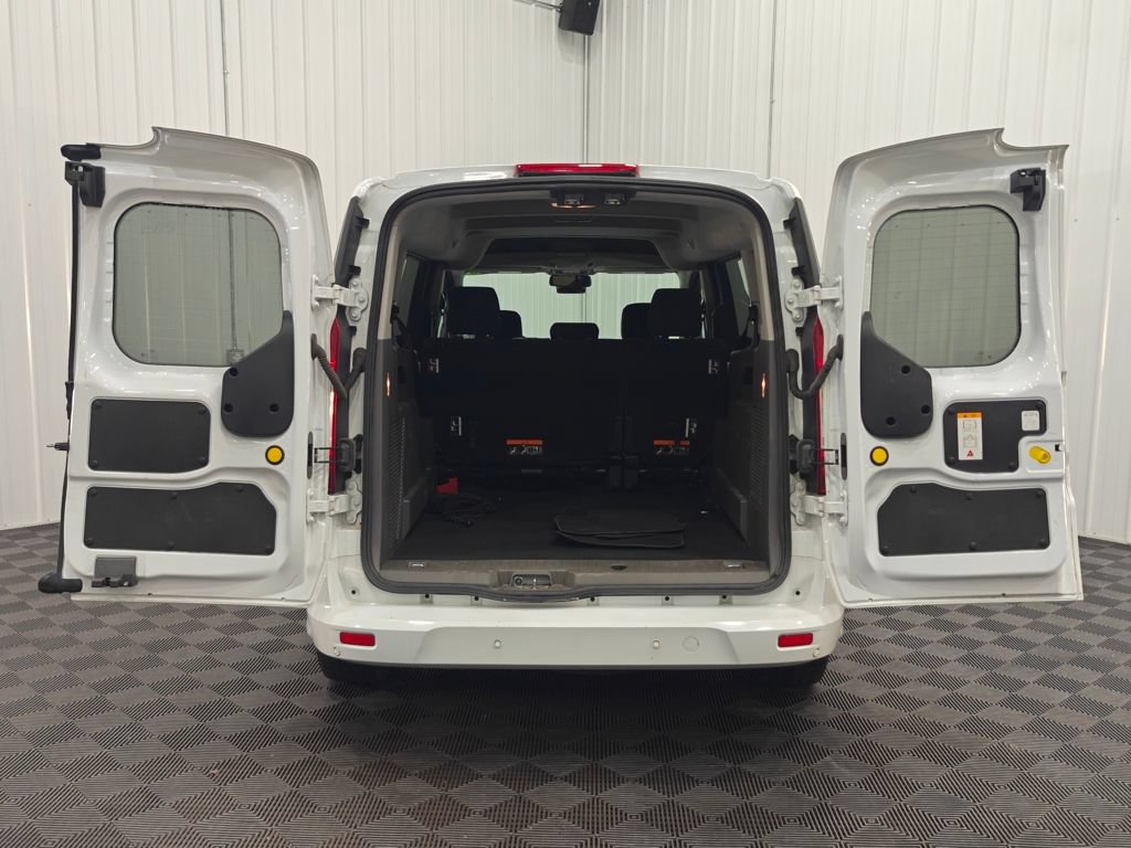 Used 2020 Ford Transit Connect XLT FWD image 25
