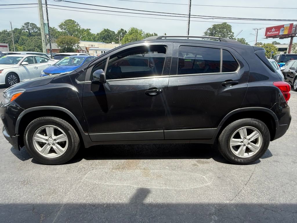 Used 2020 Chevrolet Trax LT w/ Driver Confidence Package AWD/4WD image 4