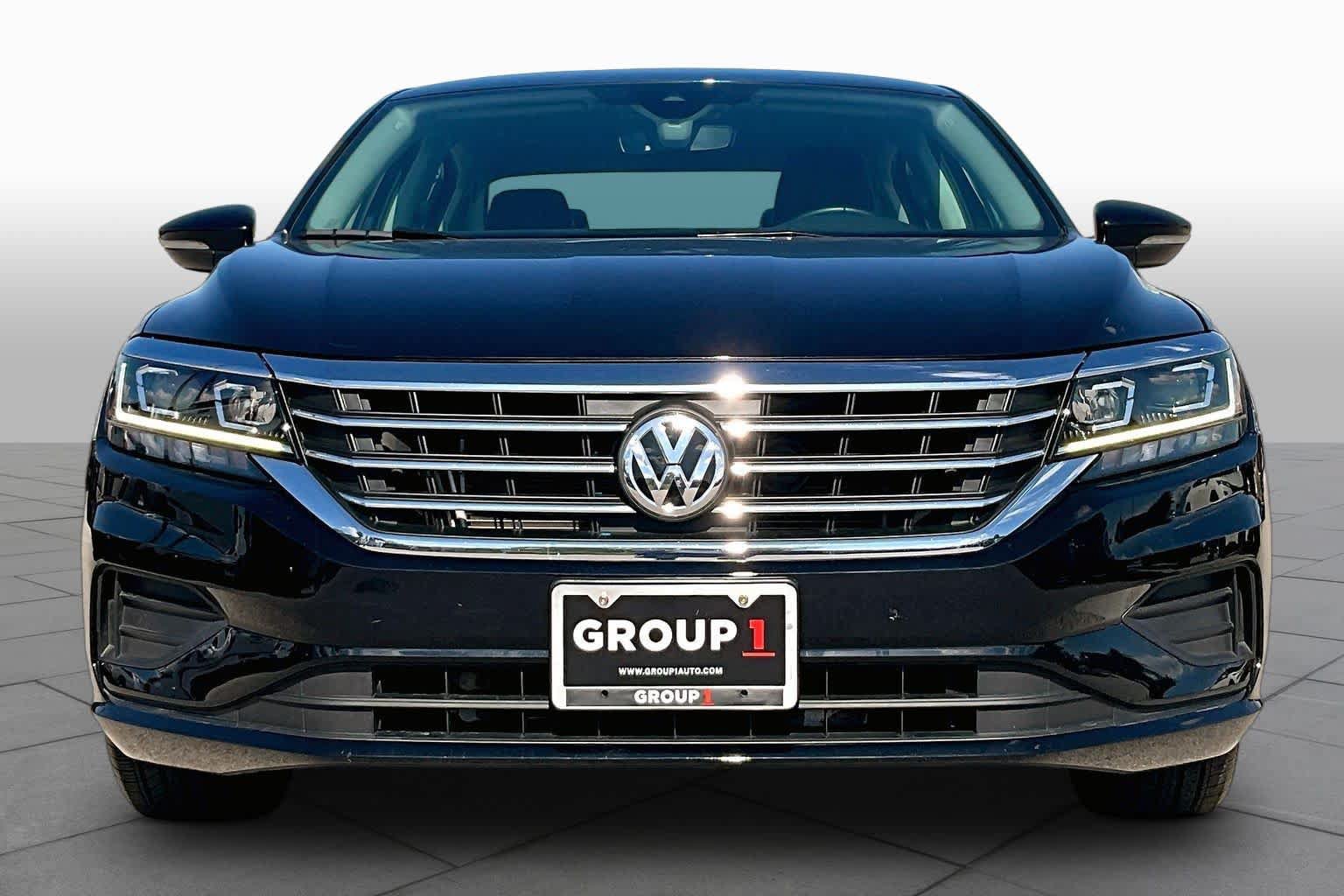 Used 2020 Volkswagen Passat 2.0T SE FWD image 4