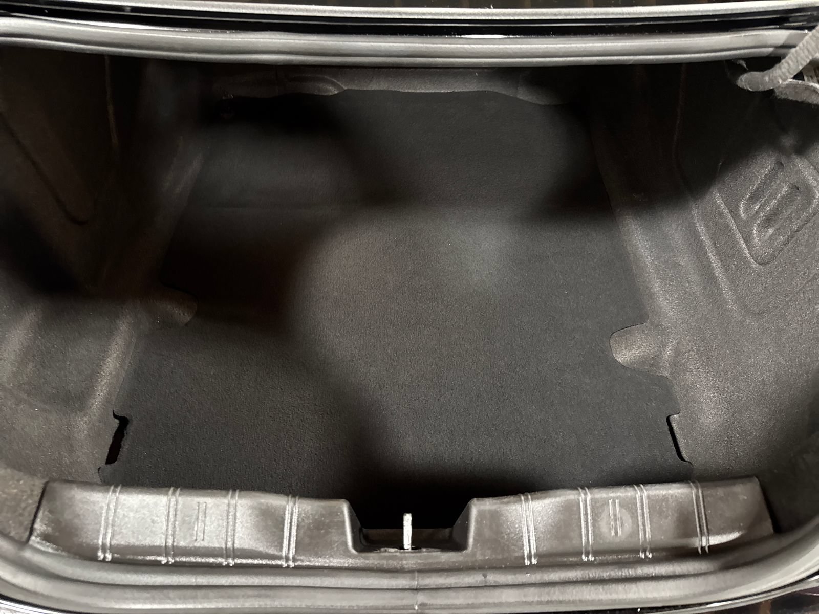 Used 2016 Chevrolet Camaro SS RWD image 28