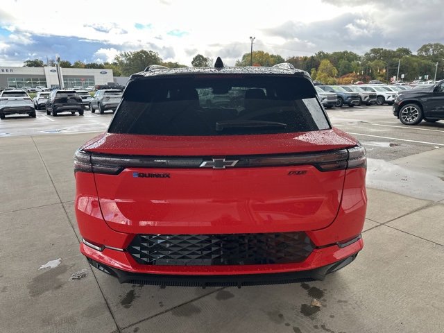 New 2026 Chevrolet Equinox EV RS image 8