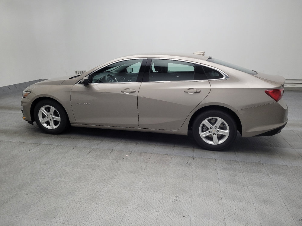 Used 2023 Chevrolet Malibu LT image 3
