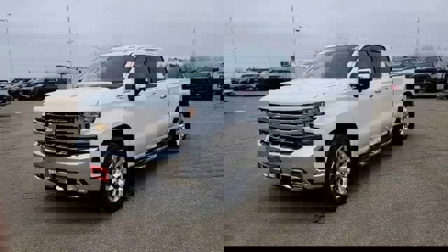 Used 2019 Chevrolet Silverado 1500 LTZ image 4