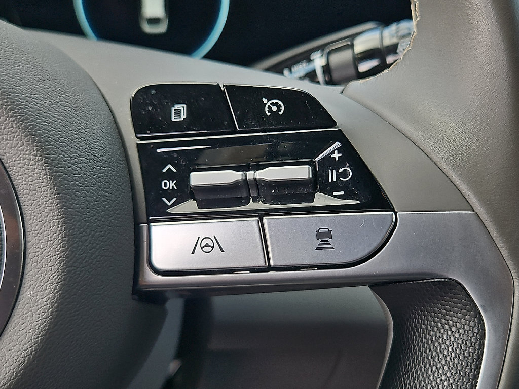 Used 2023 Hyundai Elantra SEL w/ Convenience Package FWD image 24