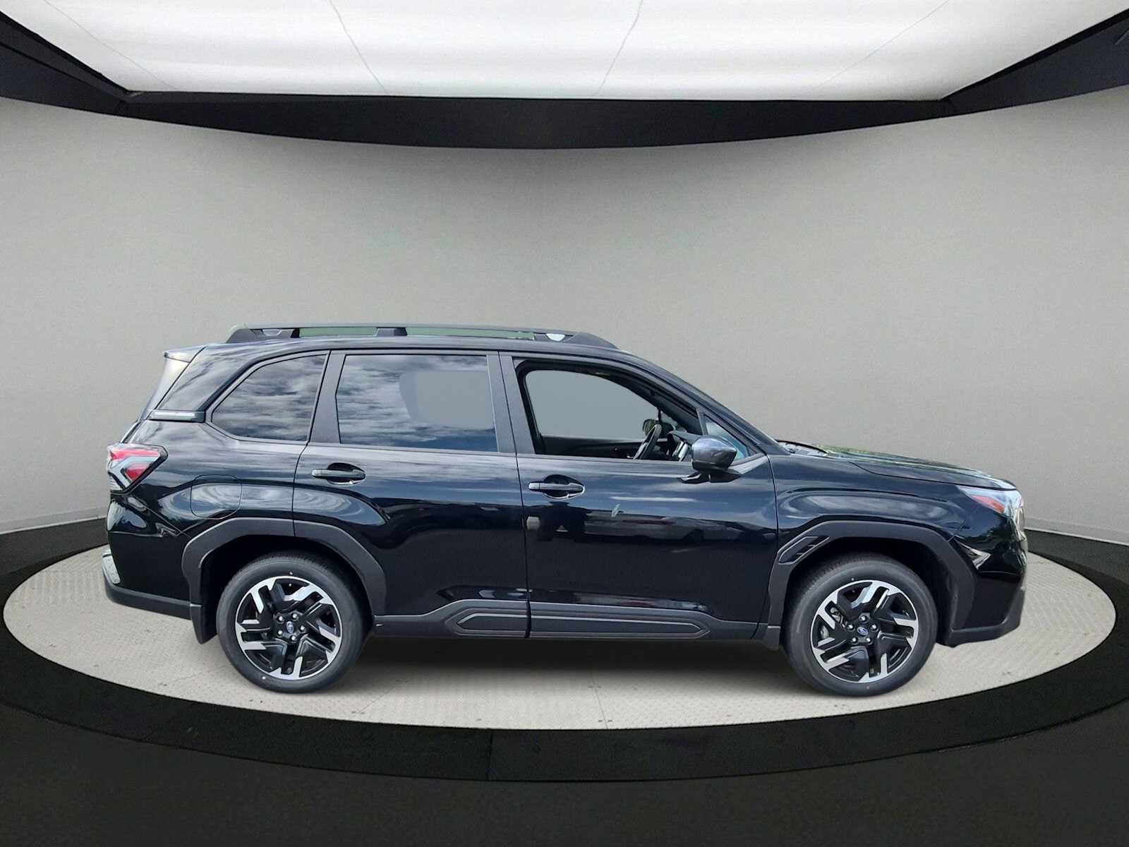 Used 2026 Subaru Forester Limited w/ Limited Package AWD/4WD image 9