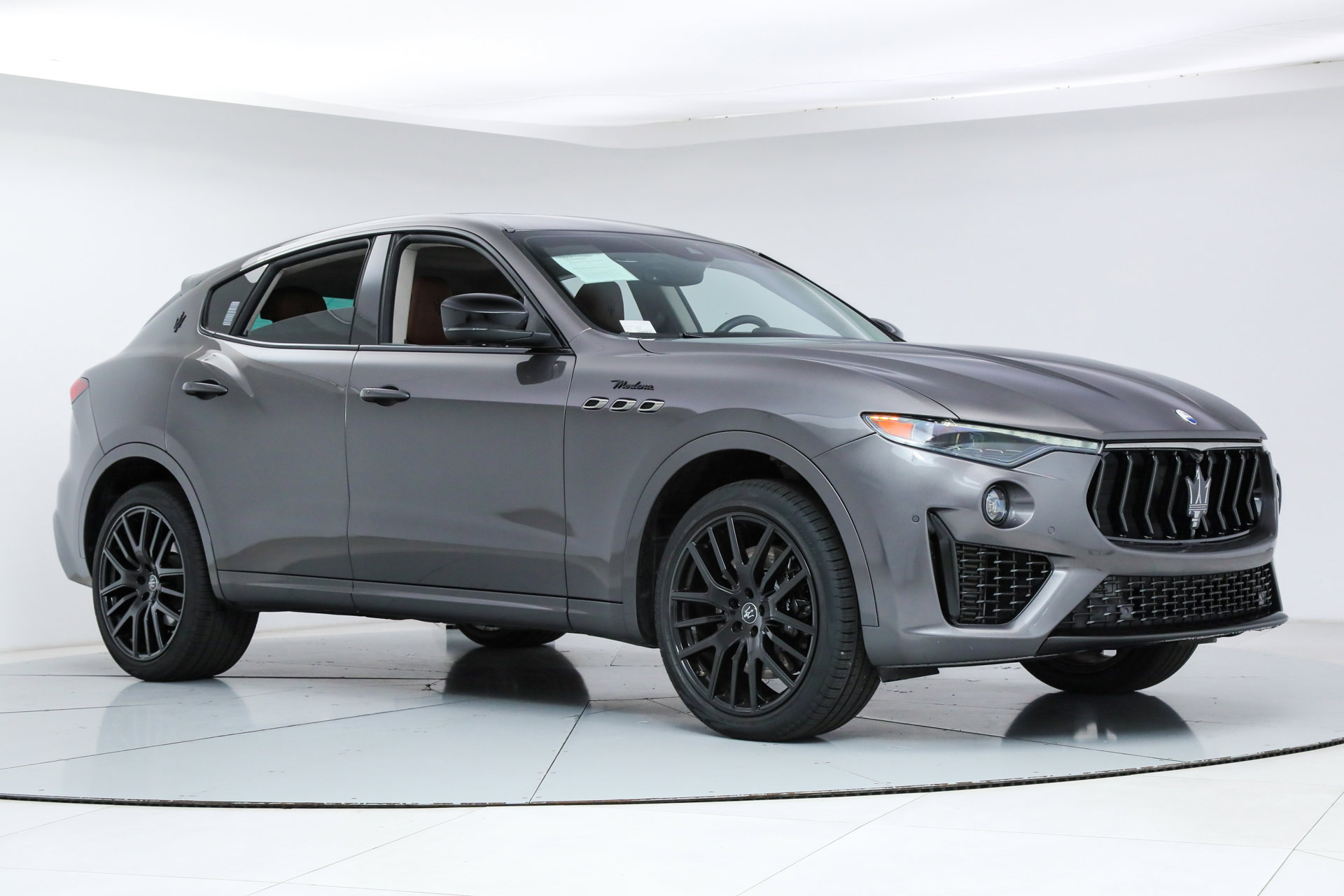 Certified 2022 Maserati Levante Modena image 7