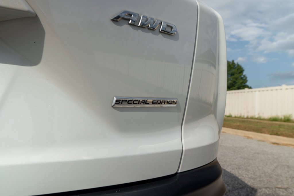 Used 2021 Honda CR-V Special Edition image 8