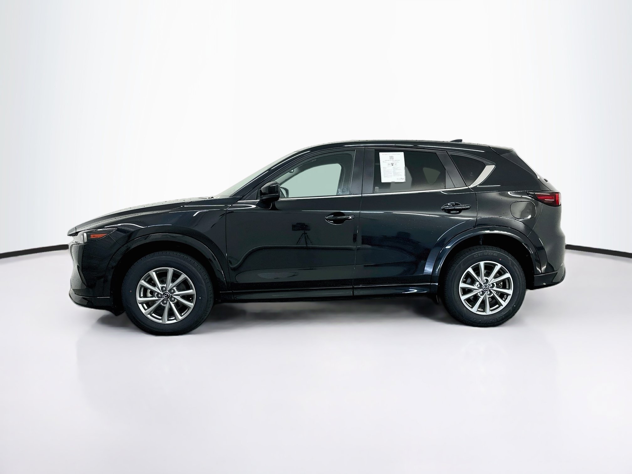 Used 2025 MAZDA CX-5 AWD 2.5 S w/ Preferred Package image 4