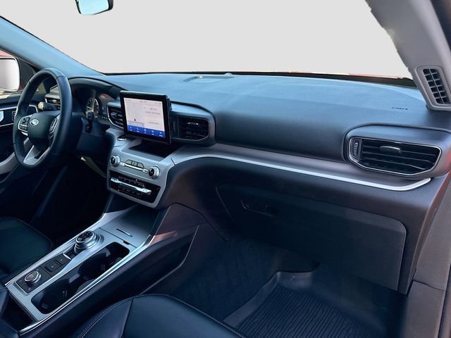 Used 2023 Ford Explorer XLT w/ Equipment Group 202A image 31