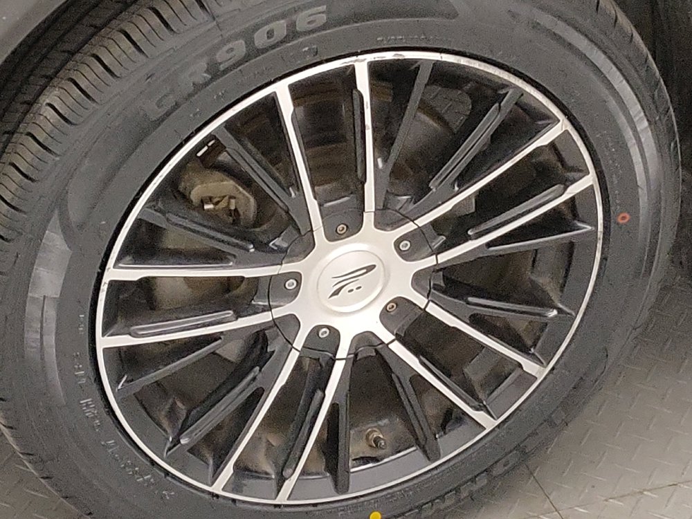 Used 2016 Nissan Juke S FWD image 31