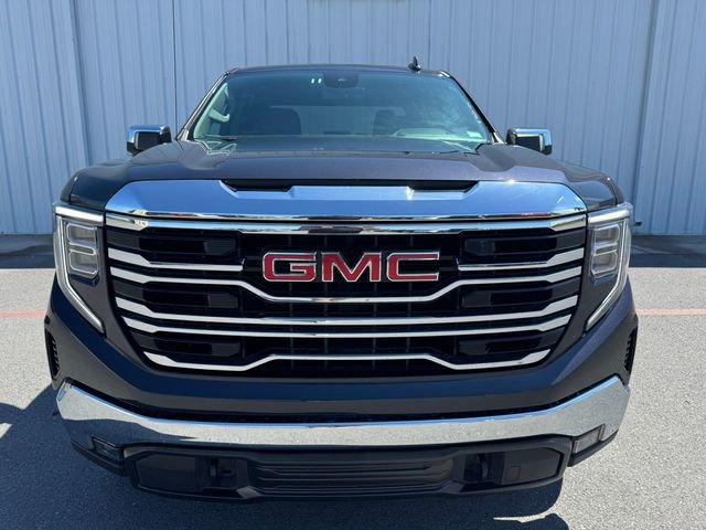 Used 2025 GMC Sierra 1500 SLT AWD/4WD image 13