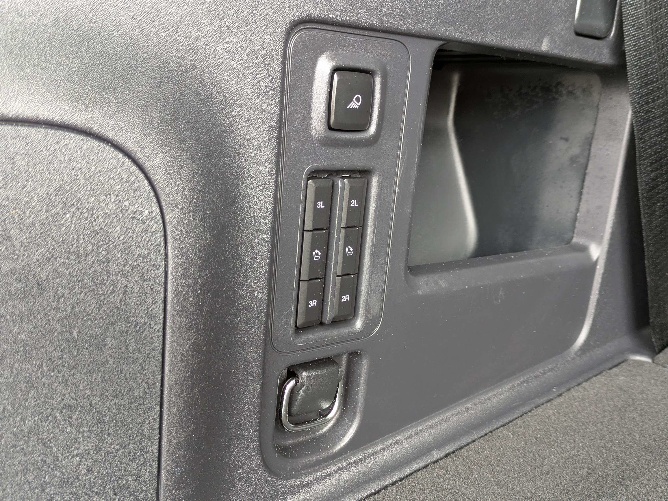 Used 2025 Ford Expedition Platinum AWD/4WD image 16