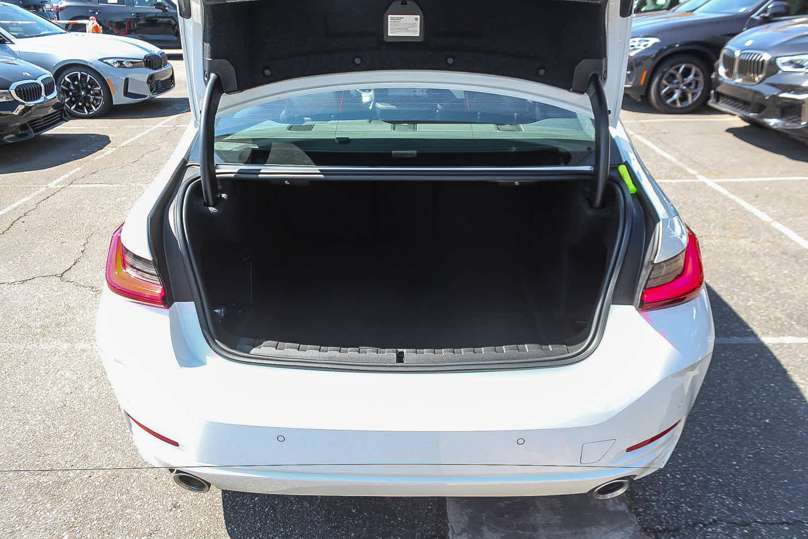 Certified 2023 BMW 330i Sedan w/ Parking Assistance Package RWD image 26