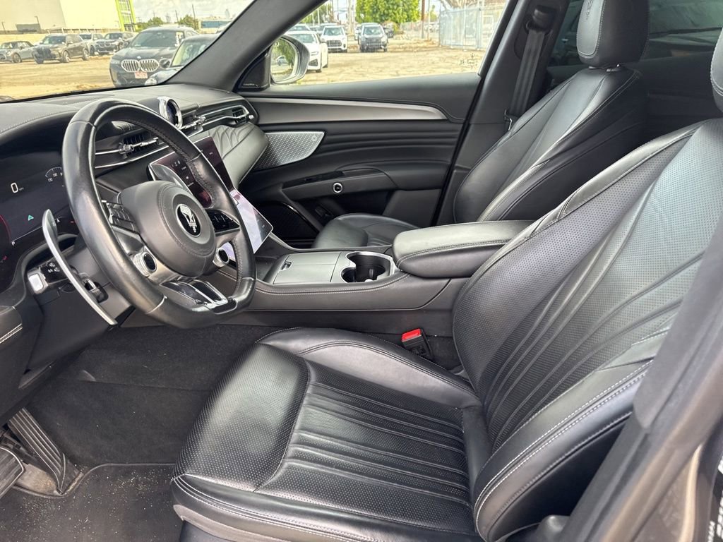 Used 2023 Maserati Grecale GT AWD/4WD image 19