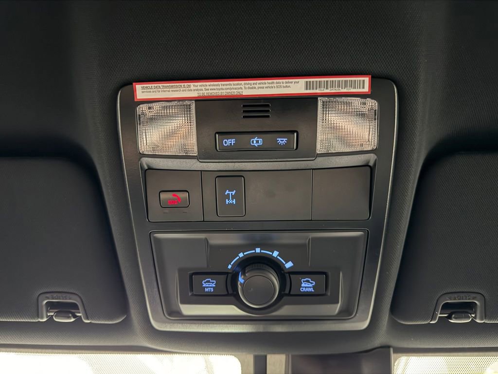 Used 2023 Toyota Tacoma TRD Off-Road w/ Technology Package AWD/4WD image 16