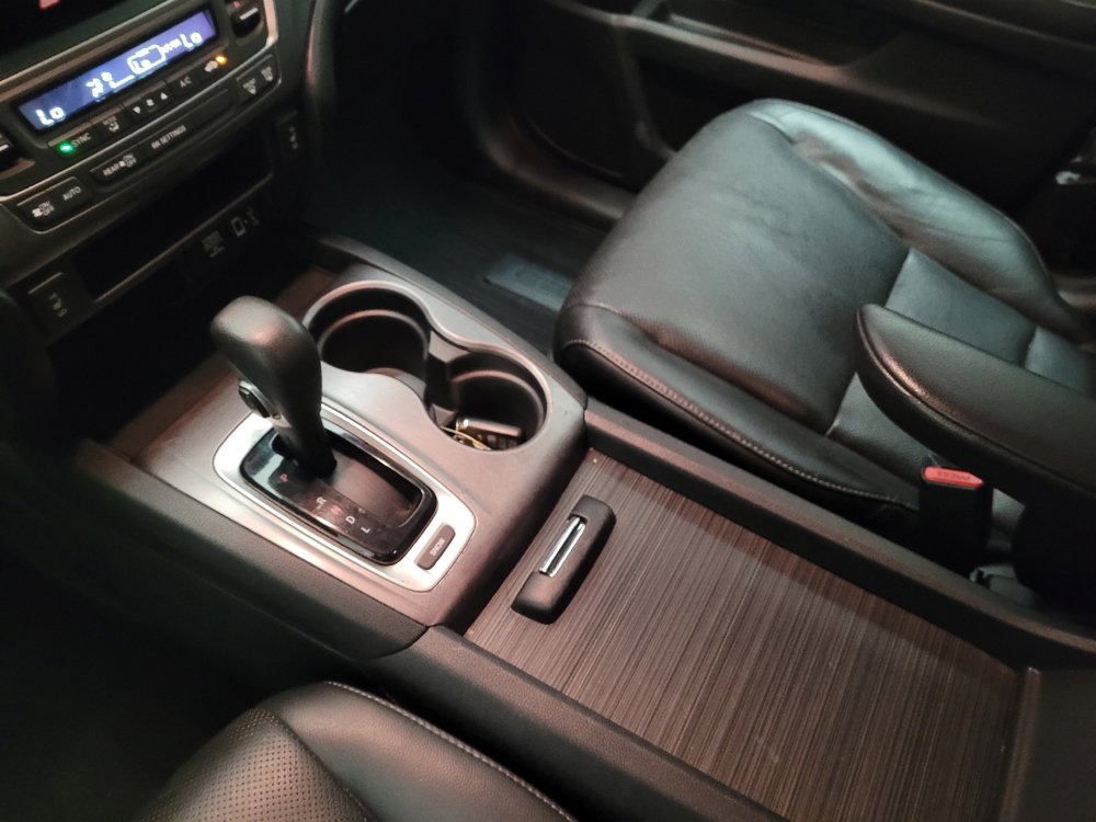 Used 2018 Honda Ridgeline RTL-T image 26