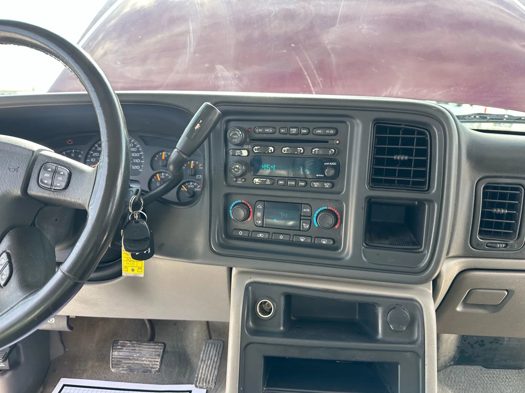 Used 2004 Chevrolet Suburban LT w/ Preferred Equipment Group image 17