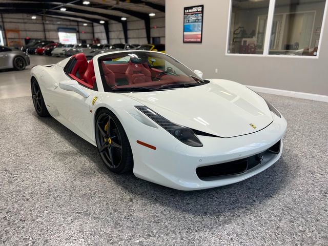 Used 2013 Ferrari 458 Spider image 13