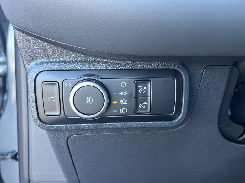 New 2026 Ford Explorer Active image 22