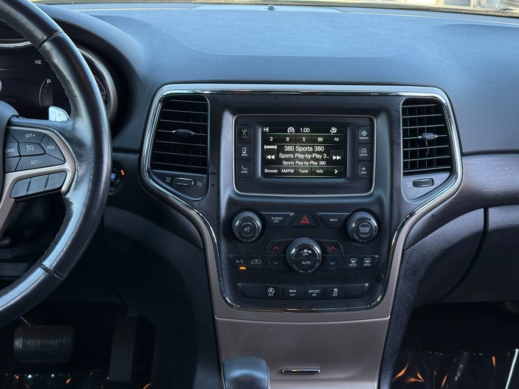 Used 2016 Jeep Grand Cherokee Laredo w/ Quick Order Package 23E image 17