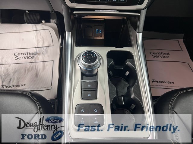 Used 2023 Ford Explorer XLT w/ Equipment Group 202A image 48