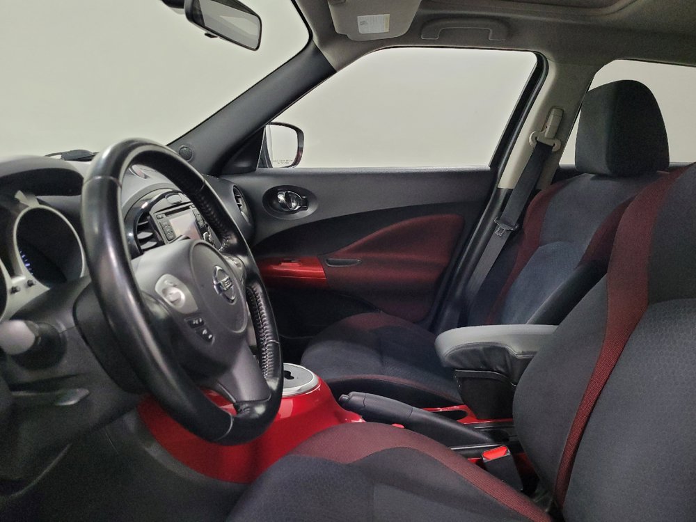 Used 2015 Nissan Juke SV w/ Cold Weather Package AWD/4WD image 17