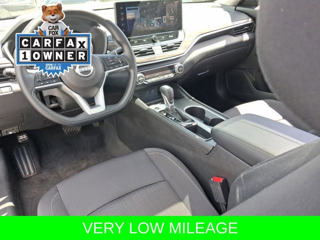 Used 2025 Nissan Altima 2.5 SV w/ SV Special Edition Package FWD image 13