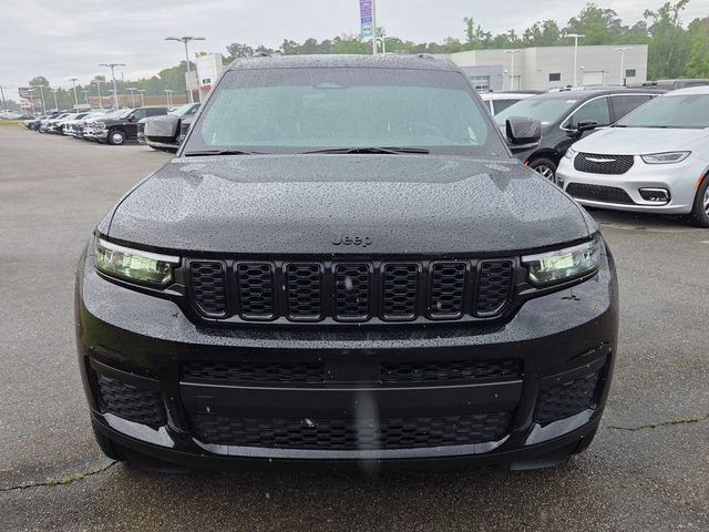 Used 2025 Jeep Grand Cherokee L Altitude RWD image 2