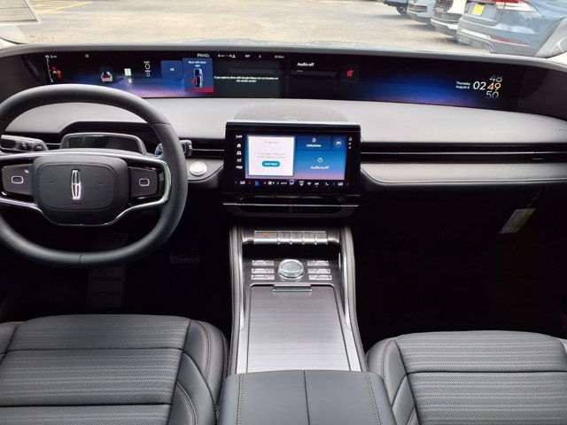 New 2026 Lincoln Nautilus Reserve AWD/4WD image 9