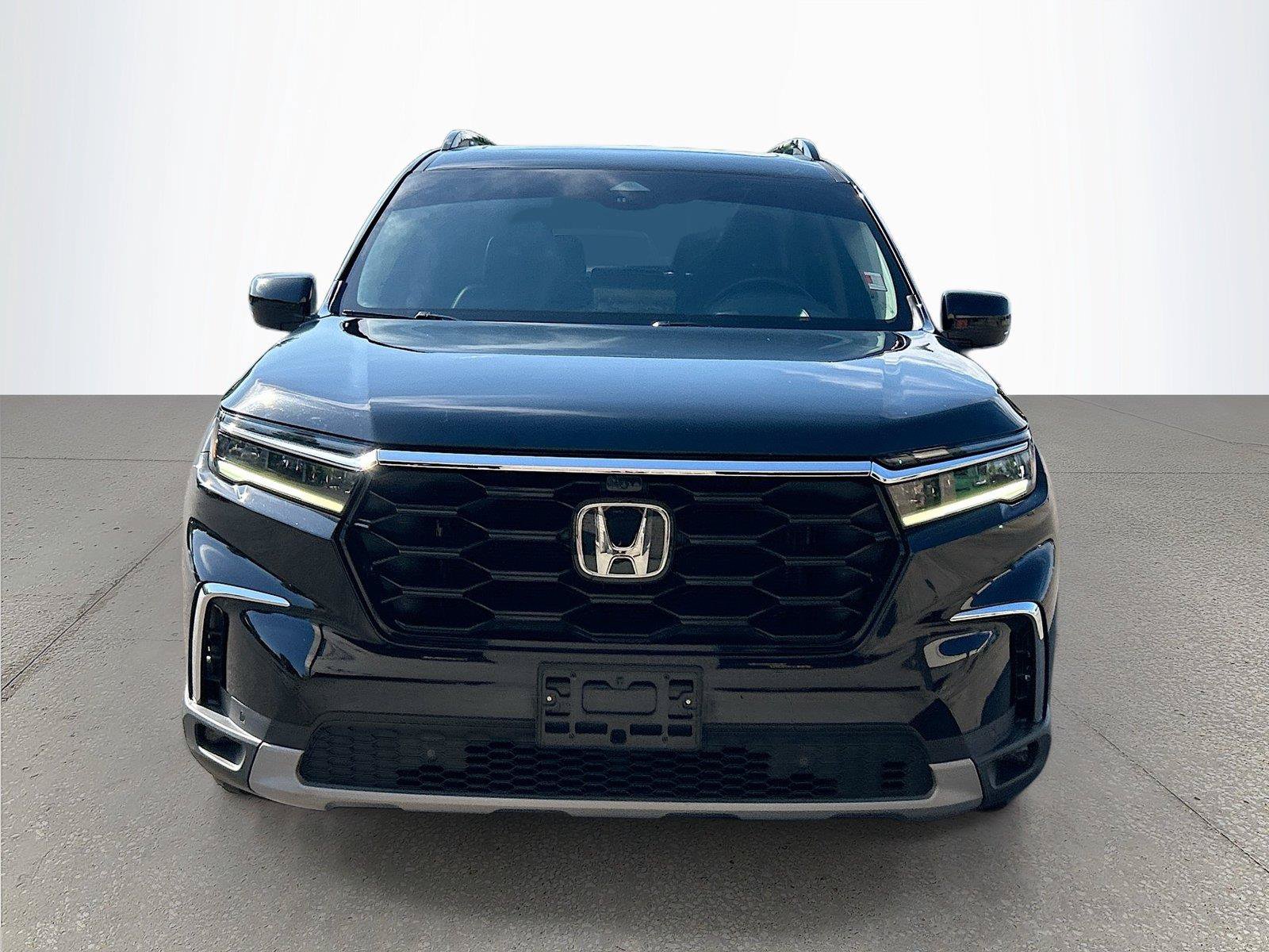 Used 2023 Honda Pilot Elite image 9