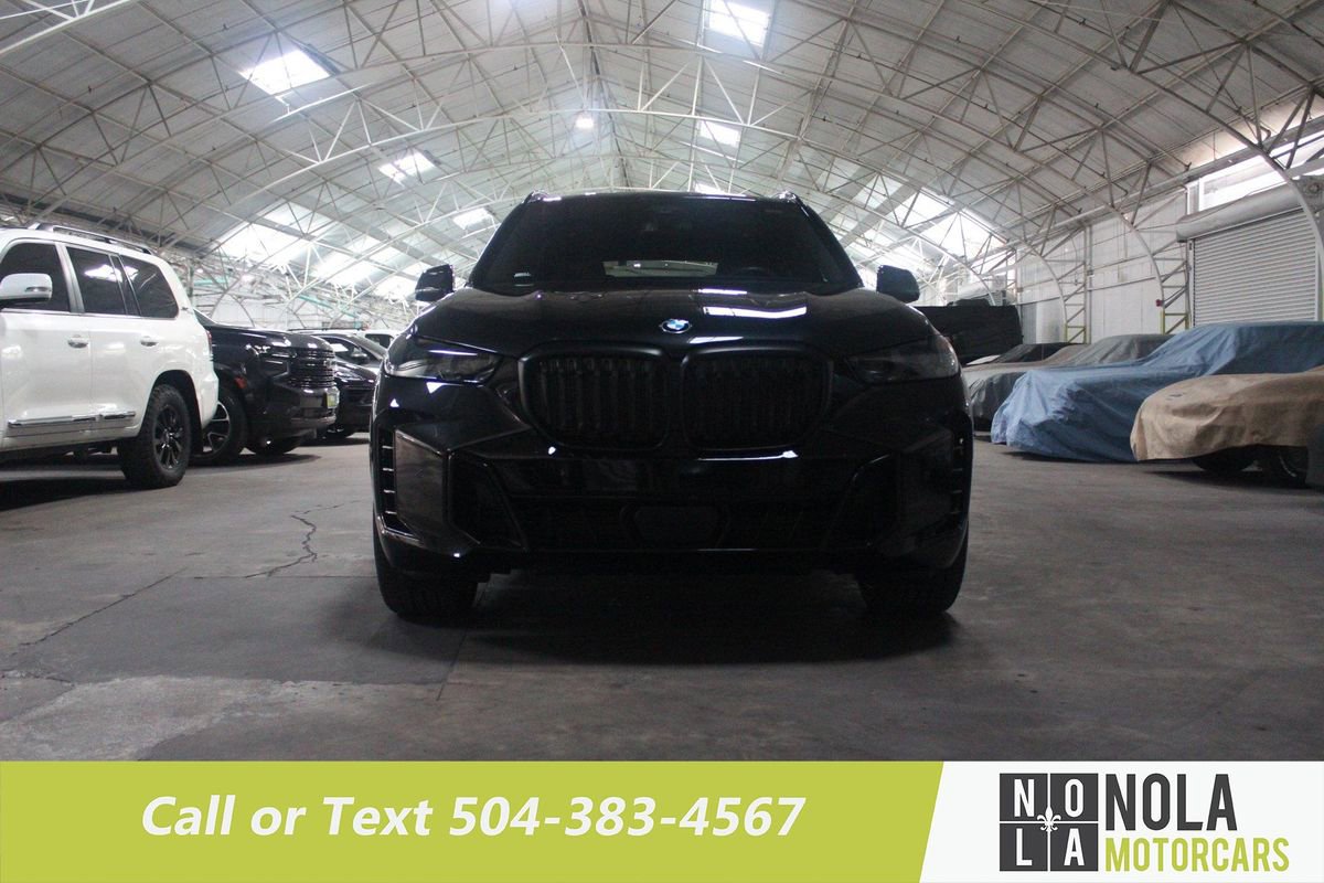 Used 2024 BMW X5 xDrive40i w/ M Sport Package image 4