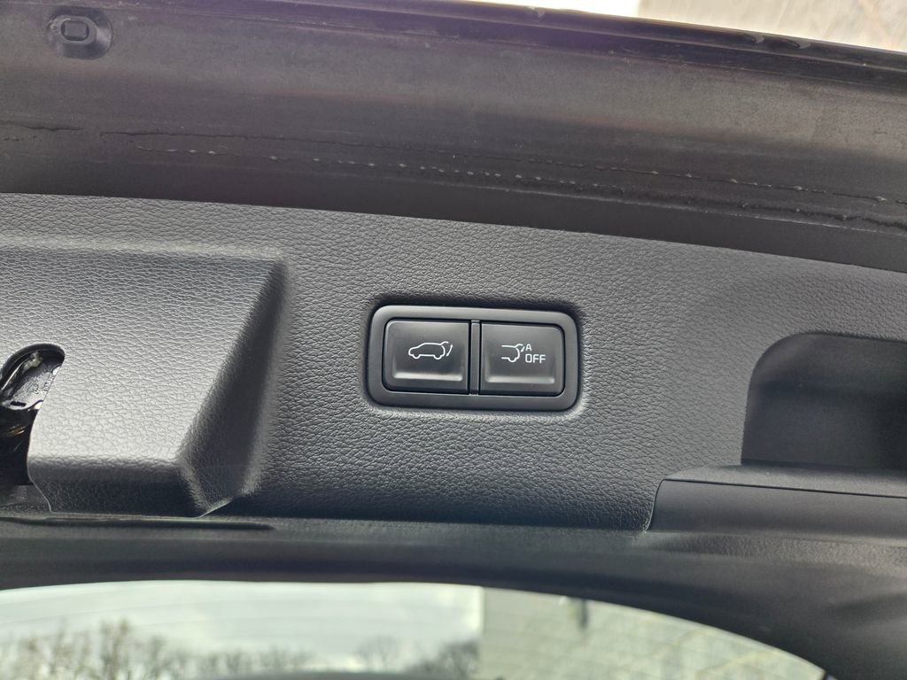 Used 2025 Kia Telluride S AWD/4WD image 43