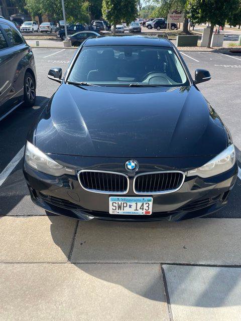 Used 2013 BMW 328i xDrive Sedan AWD/4WD image 1