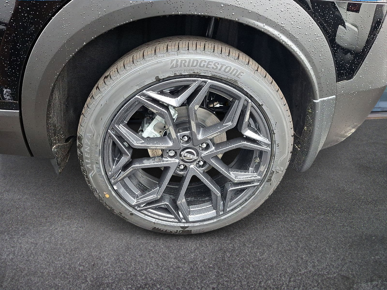 New 2026 Nissan Kicks SR w/ SR Premium Package image 4