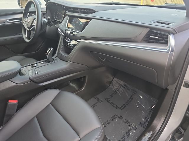 New 2025 Cadillac XT5 Luxury FWD image 27