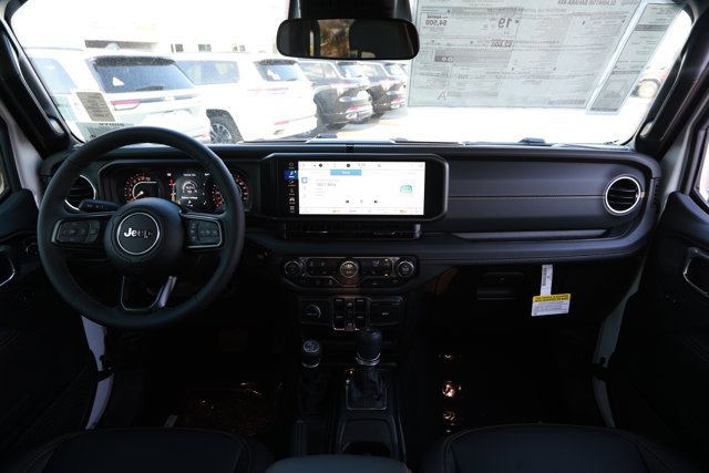 New 2026 Jeep Gladiator Sahara image 30