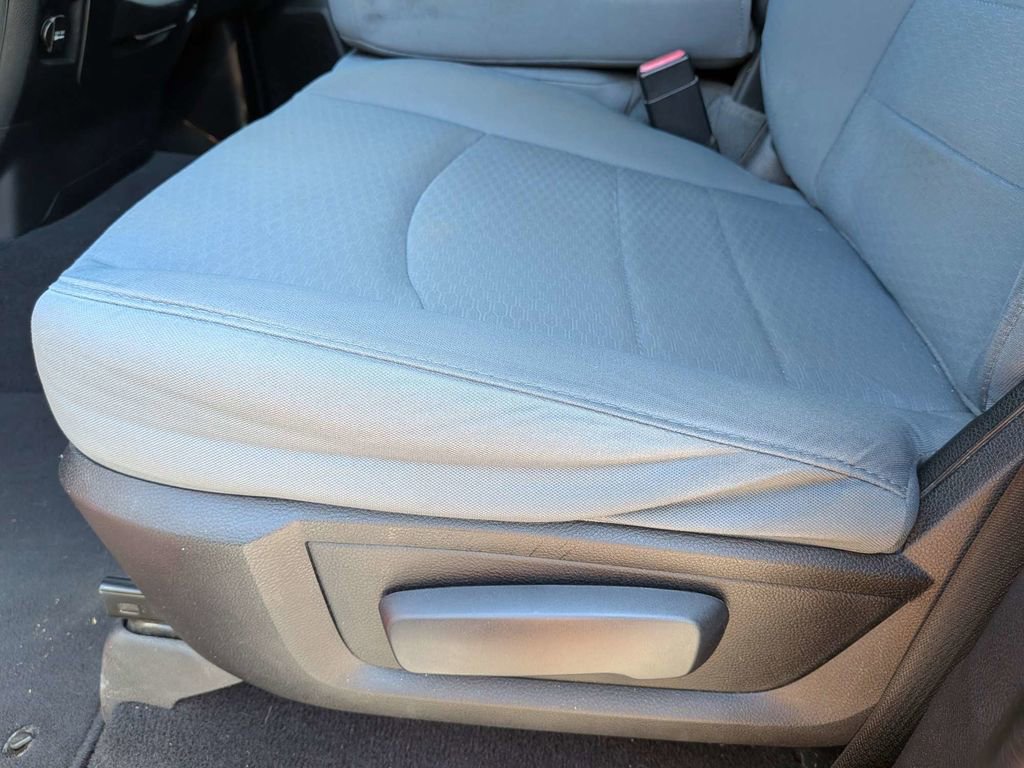 Used 2014 RAM 1500 Express image 19