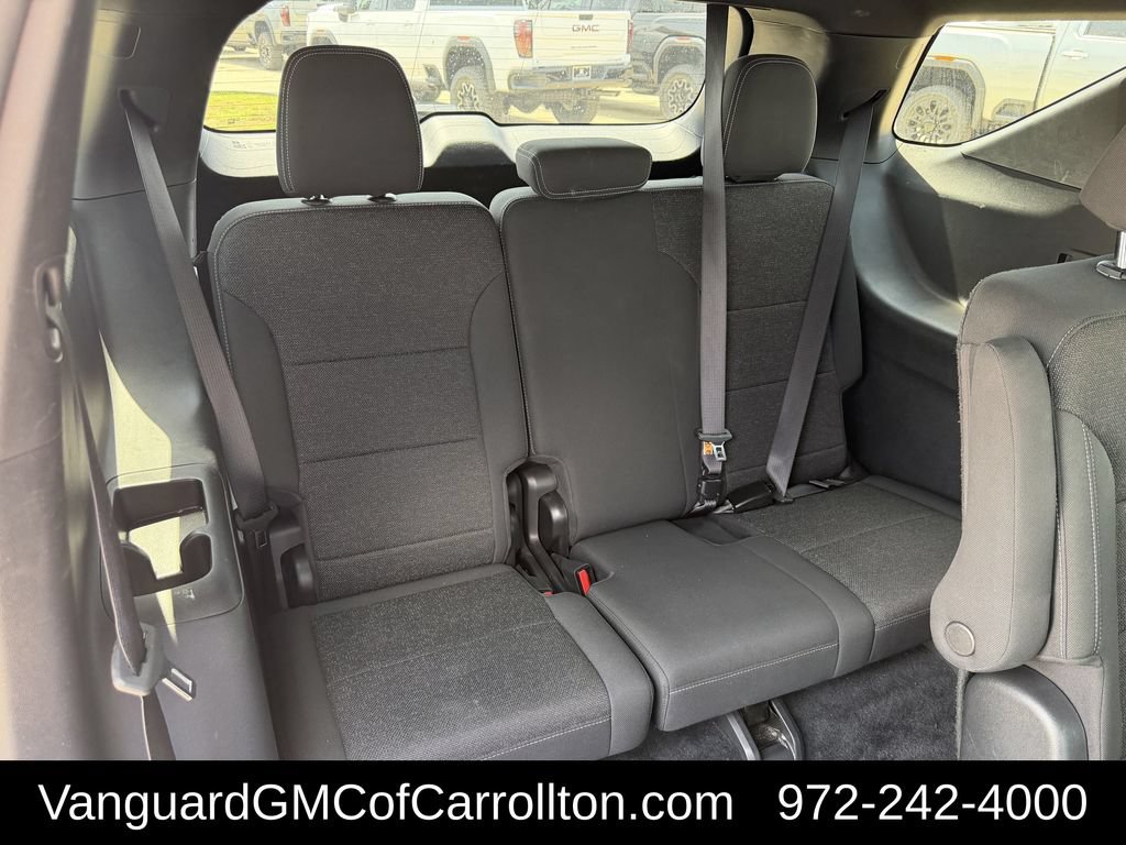 Used 2025 Chevrolet Traverse LT AWD/4WD image 34