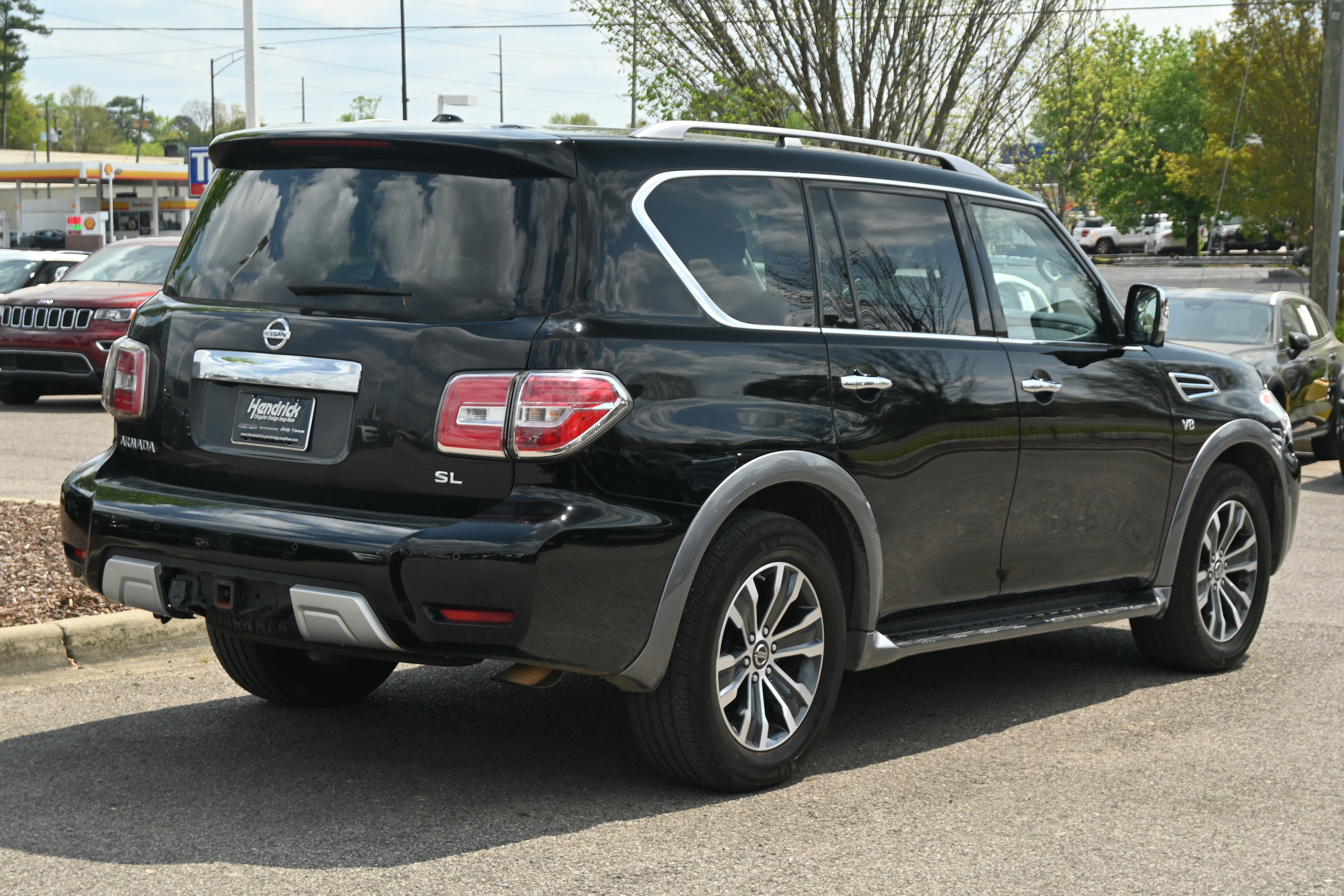 Used 2018 Nissan Armada SL w/ Moonroof Package image 15