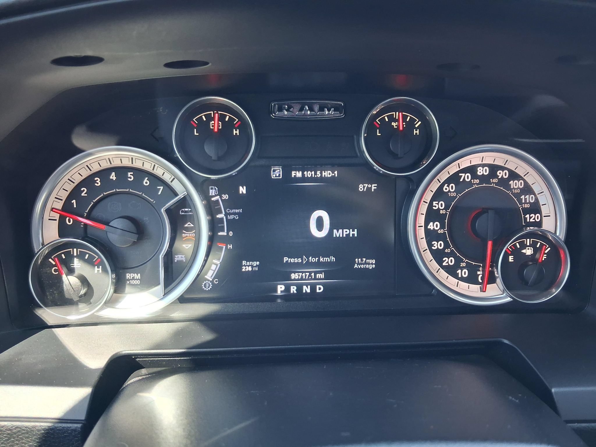 Used 2015 RAM 1500 Sport w/ Sport Premium Group AWD/4WD image 13