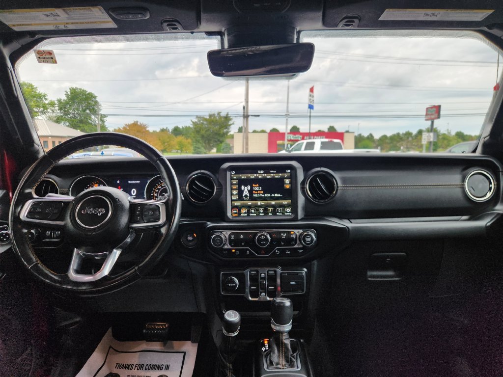 Used 2021 Jeep Wrangler Unlimited Sahara AWD/4WD image 23