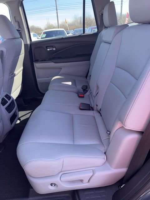 Used 2021 Honda Pilot Special Edition image 10