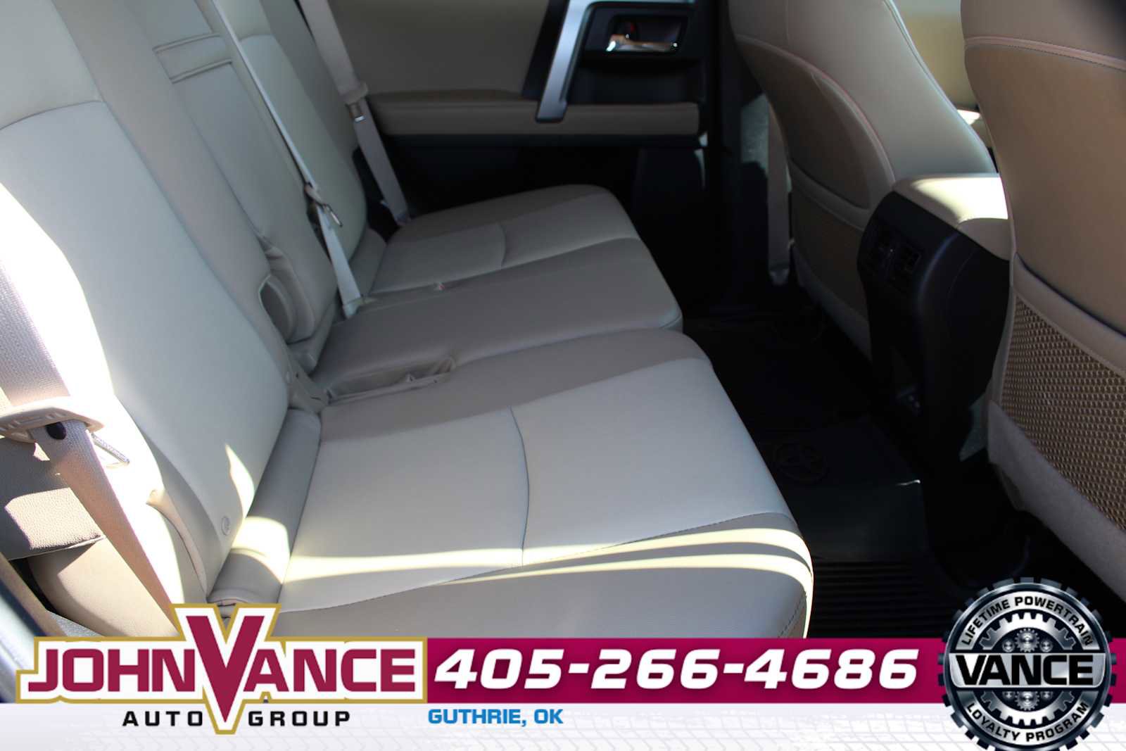 Used 2024 Toyota 4Runner SR5 Premium w/ Moonroof Package AWD/4WD image 22