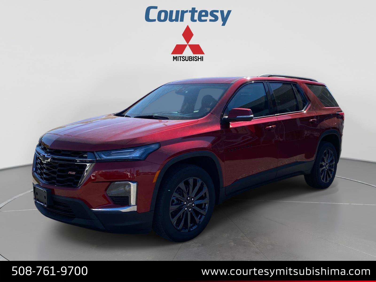 Used 2023 Chevrolet Traverse RS AWD/4WD image 1