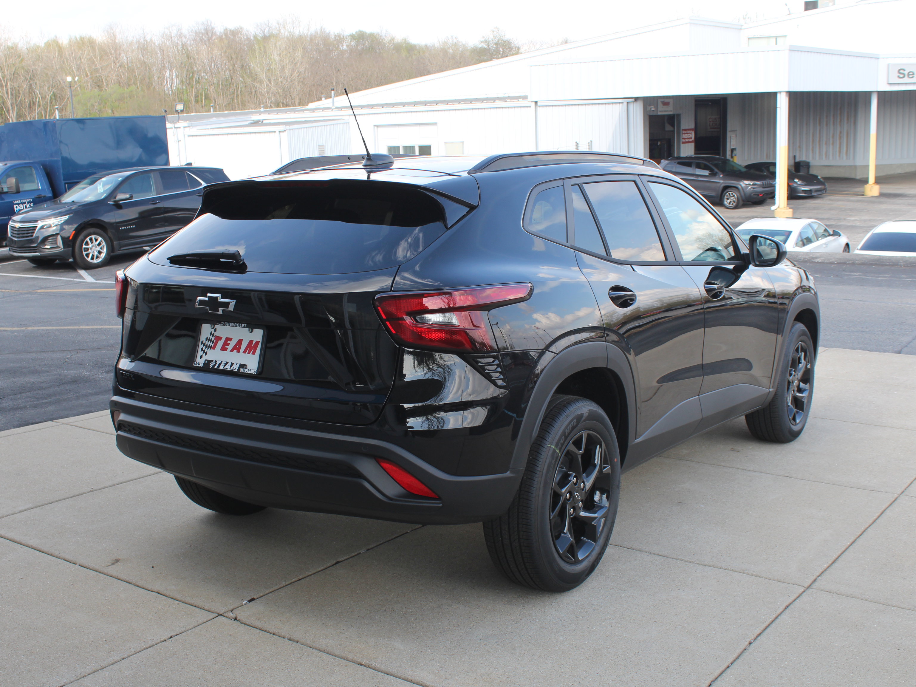New 2026 Chevrolet Trax LT w/ Driver Confidence Package FWD image 4